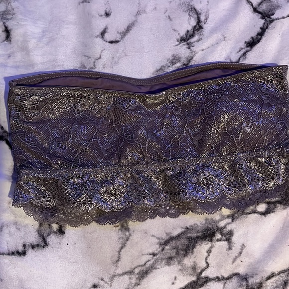 A bralette purple/grey it’s from forever 21, only worn once - Picture 2 of 3